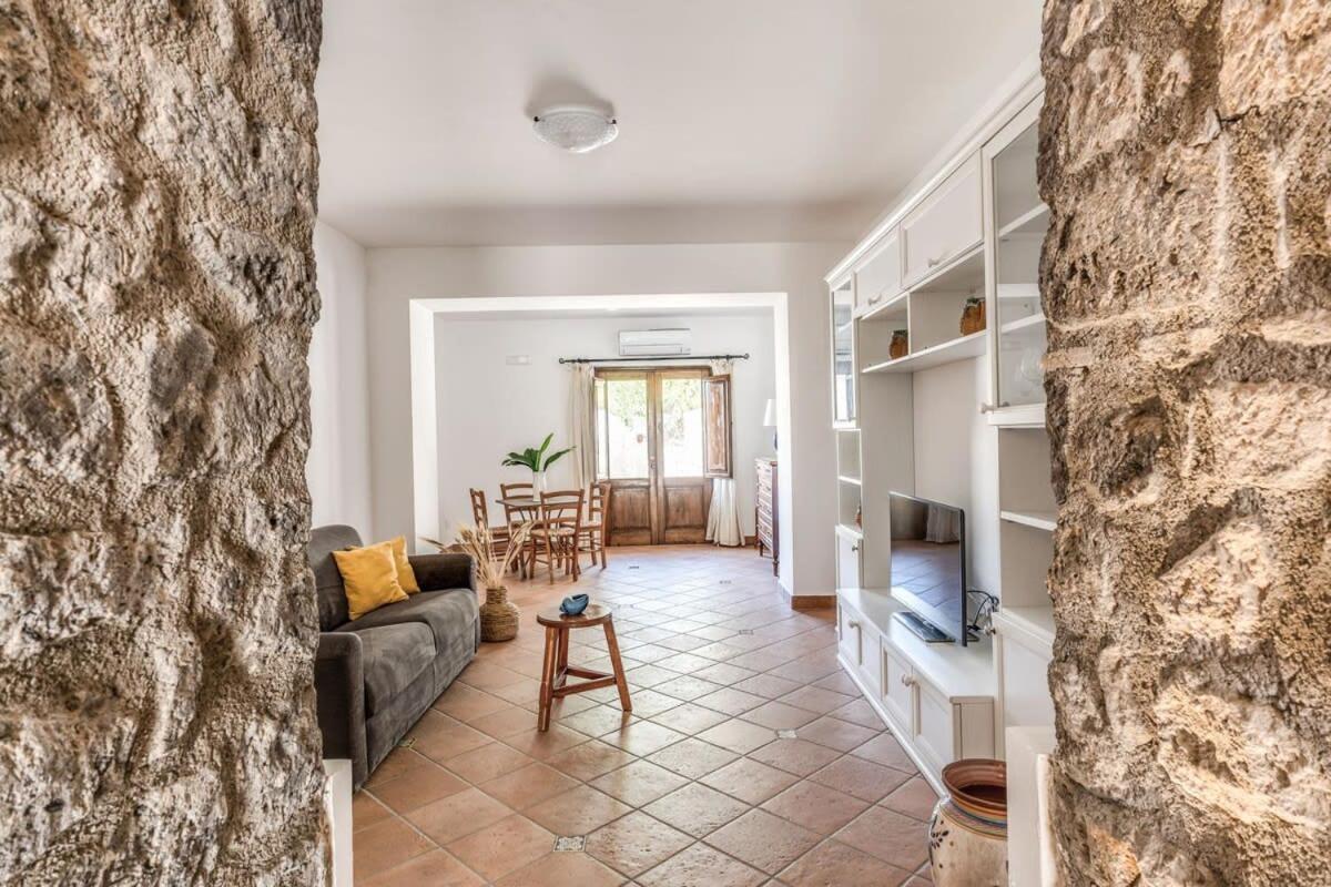 מסה לוברנסה Villa Mimosa Rustic Elegance Views & Pool מראה חיצוני תמונה