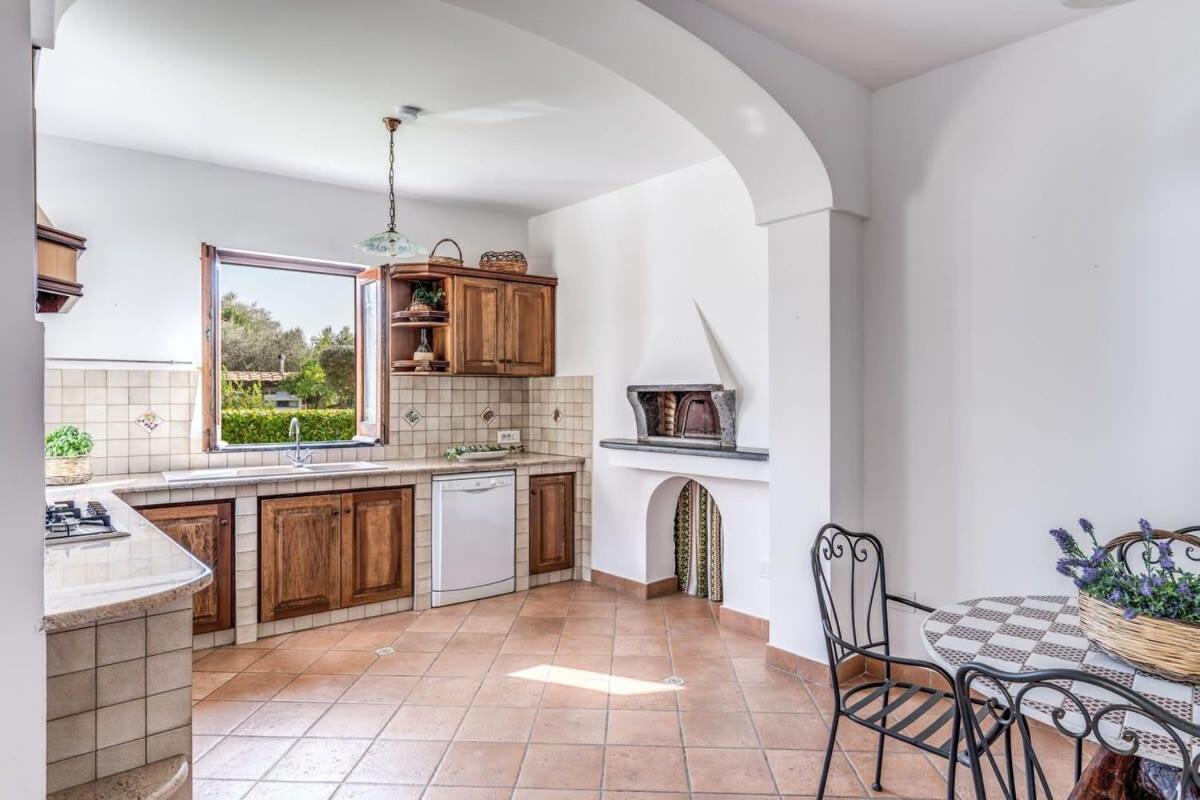 מסה לוברנסה Villa Mimosa Rustic Elegance Views & Pool מראה חיצוני תמונה