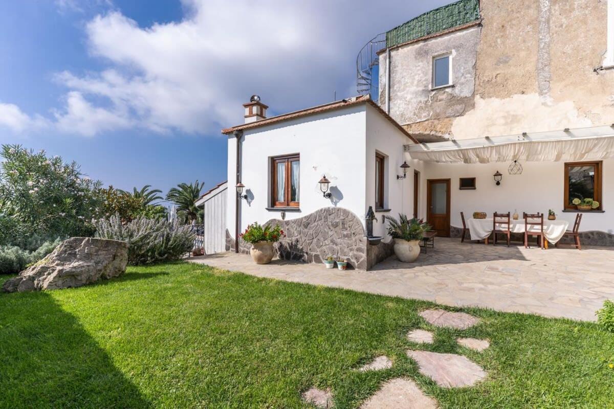 מסה לוברנסה Villa Mimosa Rustic Elegance Views & Pool מראה חיצוני תמונה