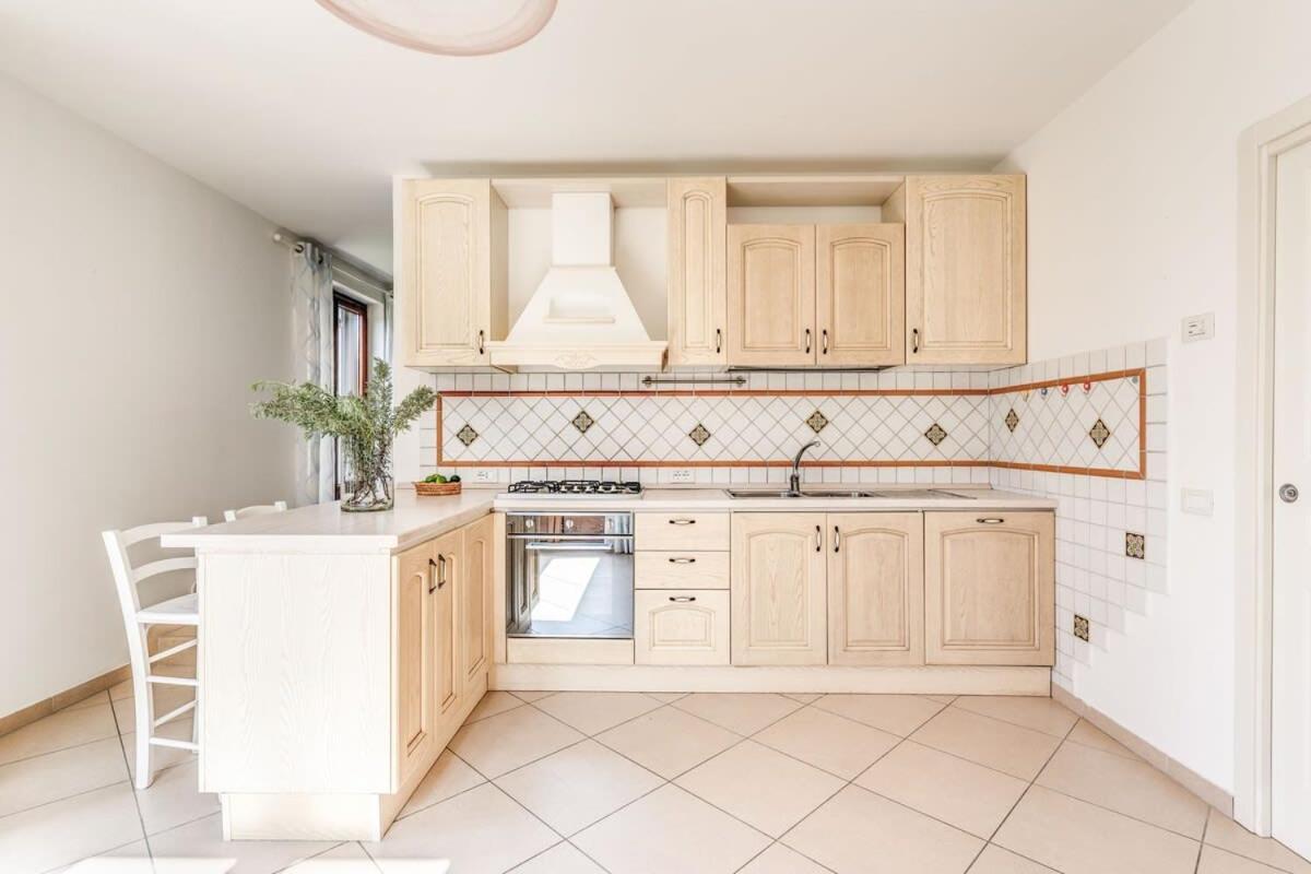 מסה לוברנסה Villa Mimosa Rustic Elegance Views & Pool מראה חיצוני תמונה